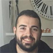He dado clases particulares a alumnos des de ciclo inicial de educación primaria hasta tercero de ESO. Mi especialidad son las matemáticas